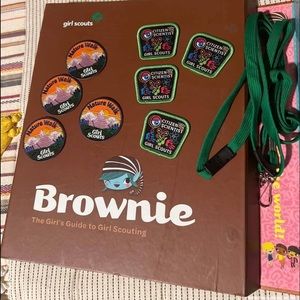 Girl Scouts Brownie Book